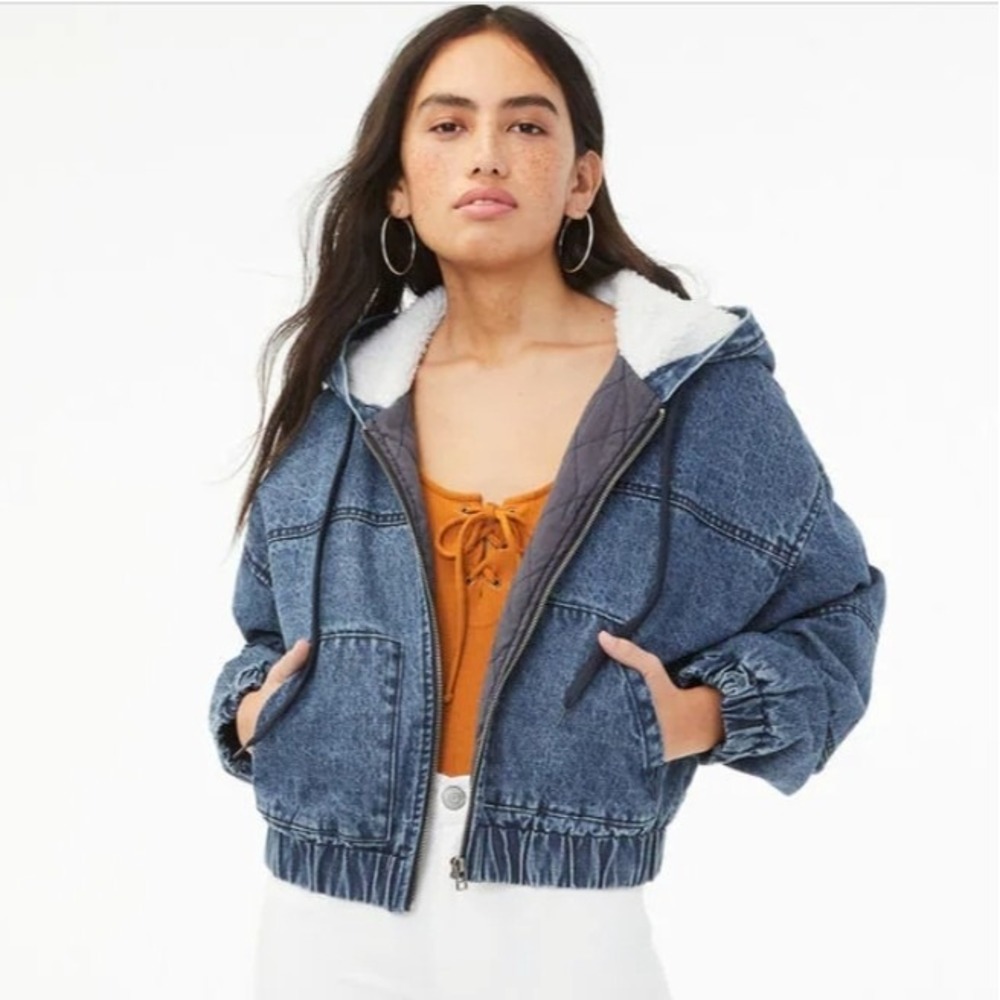 Aeropostale Denim Quilted Jacket Size XL Retro Boho Faux Fur Lined Hood Cotton